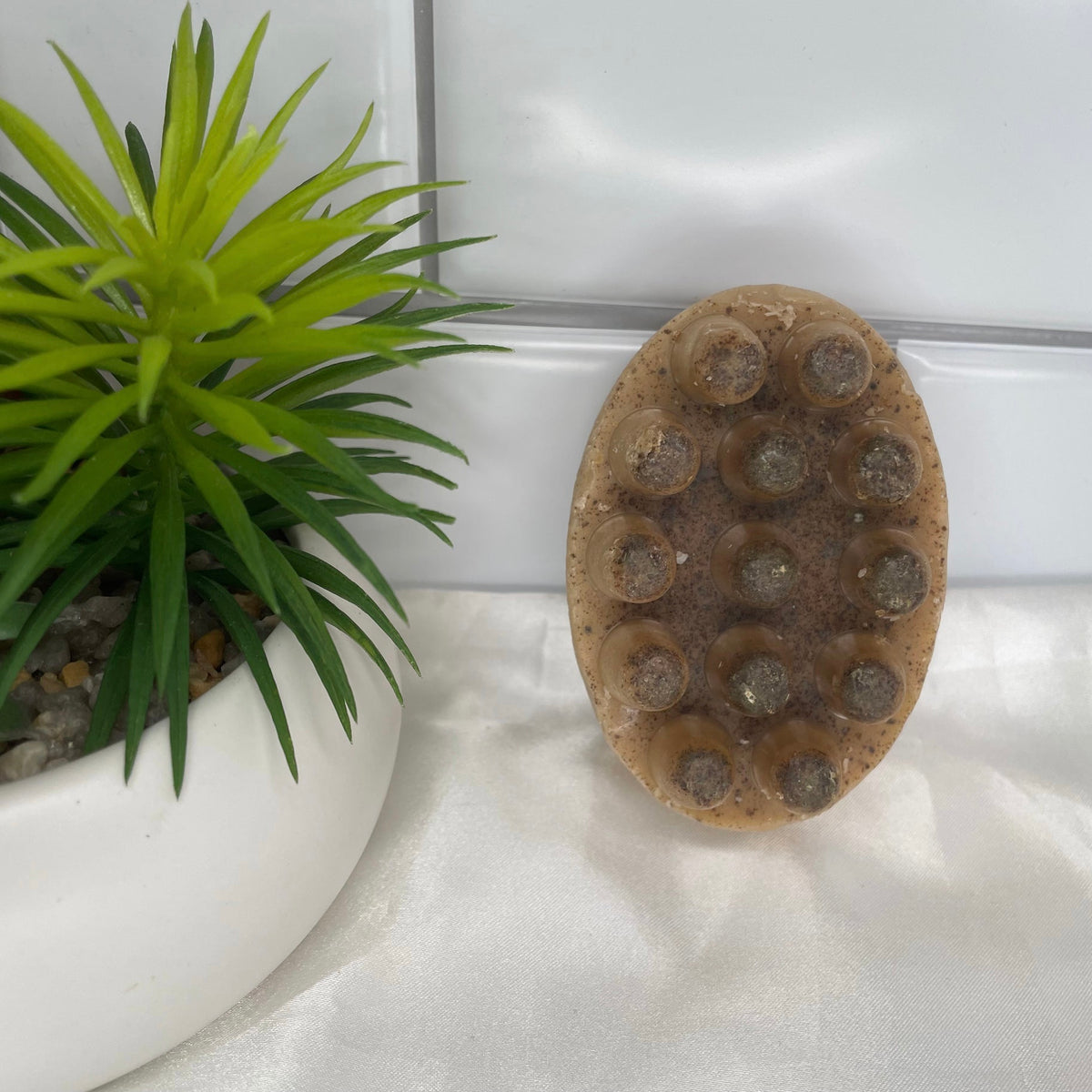 Alma + Fenugreek Shampoo Bar